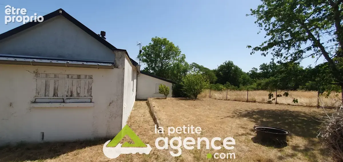 Maison 88 m2 à rénover avec beau terrain - photo 12