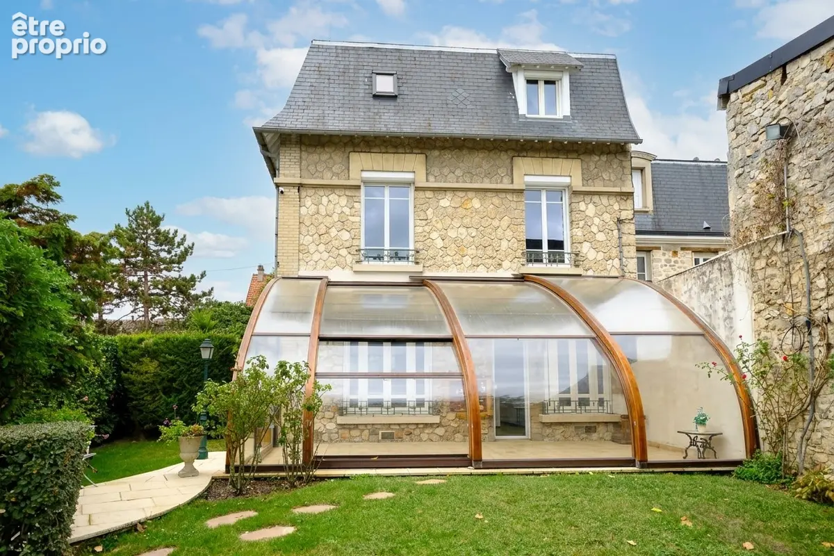 Maison à SENLIS