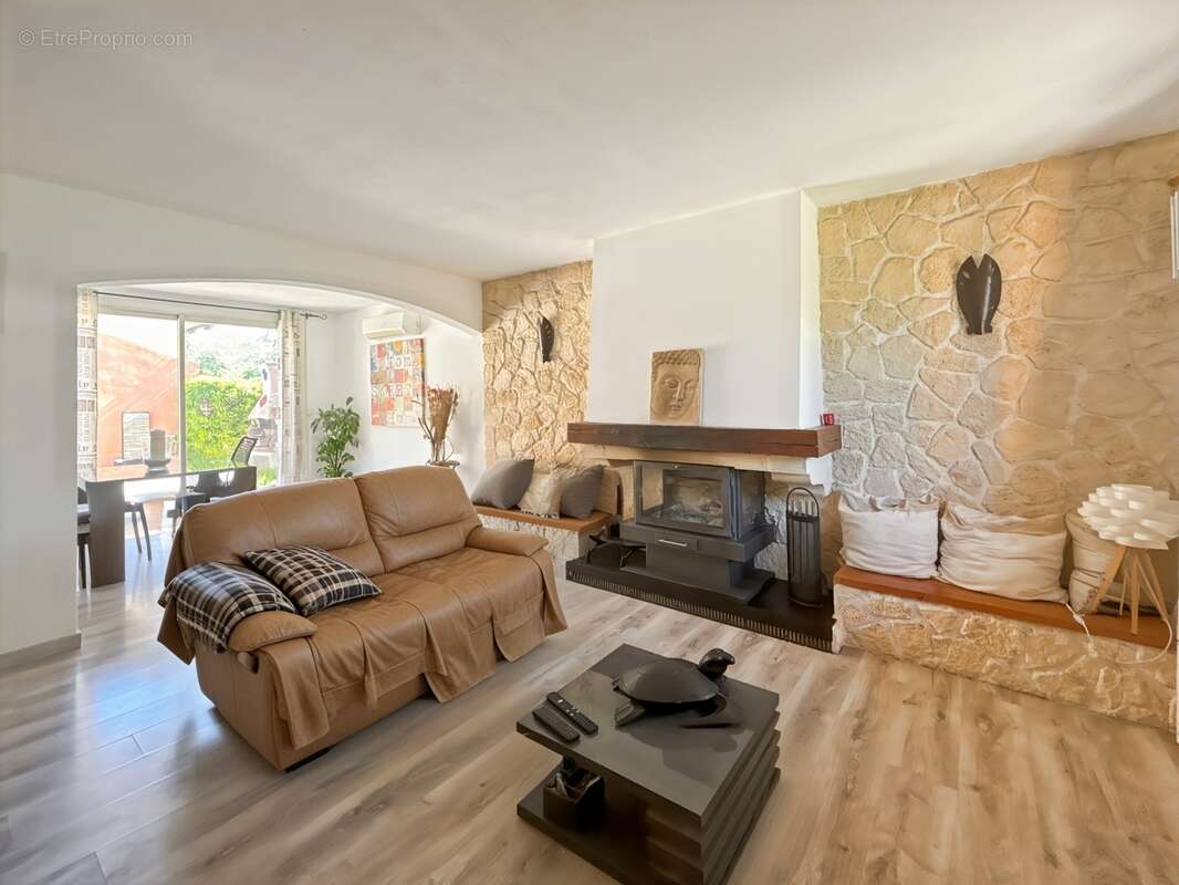 Maison à FRONTIGNAN