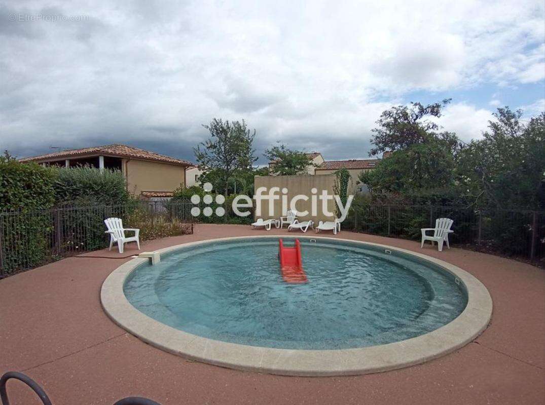 Appartement à AUBIGNAN