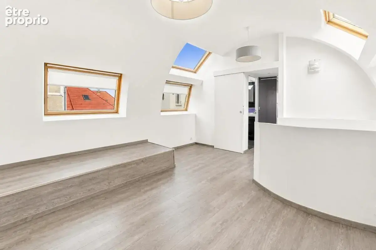 Maison de 6 pièces de 135 m² à Suresnes - photo 12