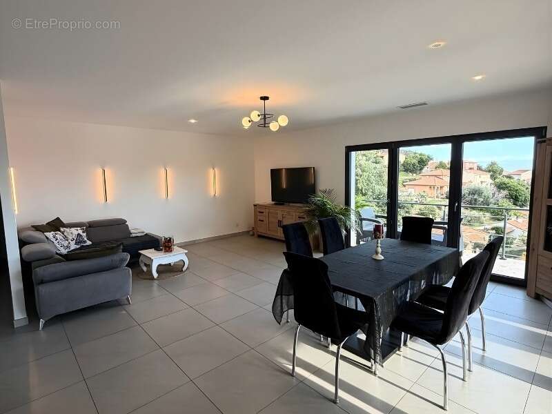 Maison 5 pièces – 120 m² habitables – Vue mer – Piscine - Garage de 136 m2 à FOLELLI, Penta di Casinca (Haute-Corse) - photo 9