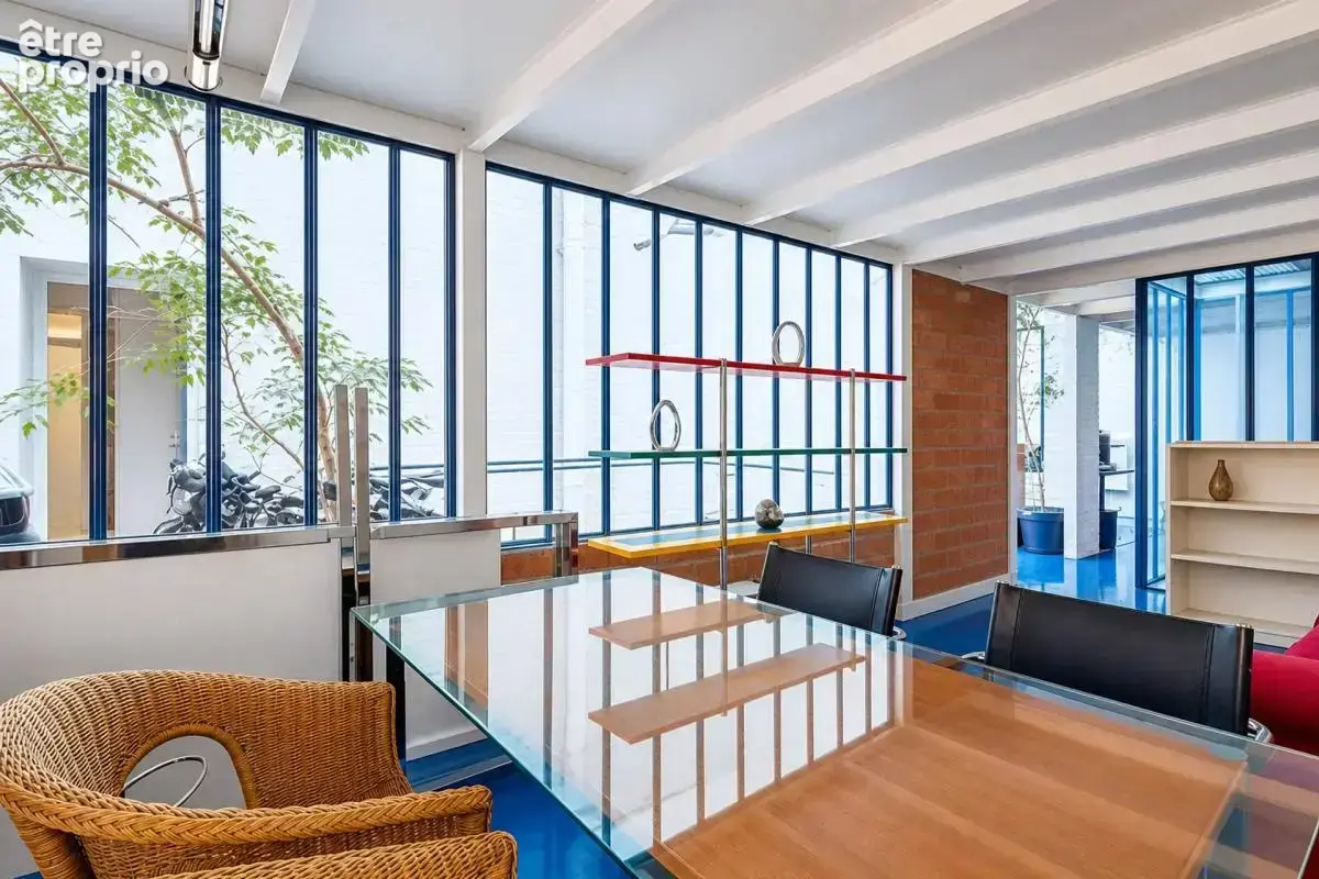 Appartement à PARIS-11E