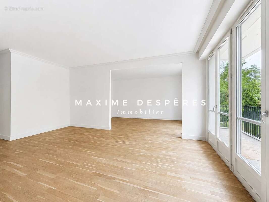 Appartement à NEUILLY-SUR-SEINE