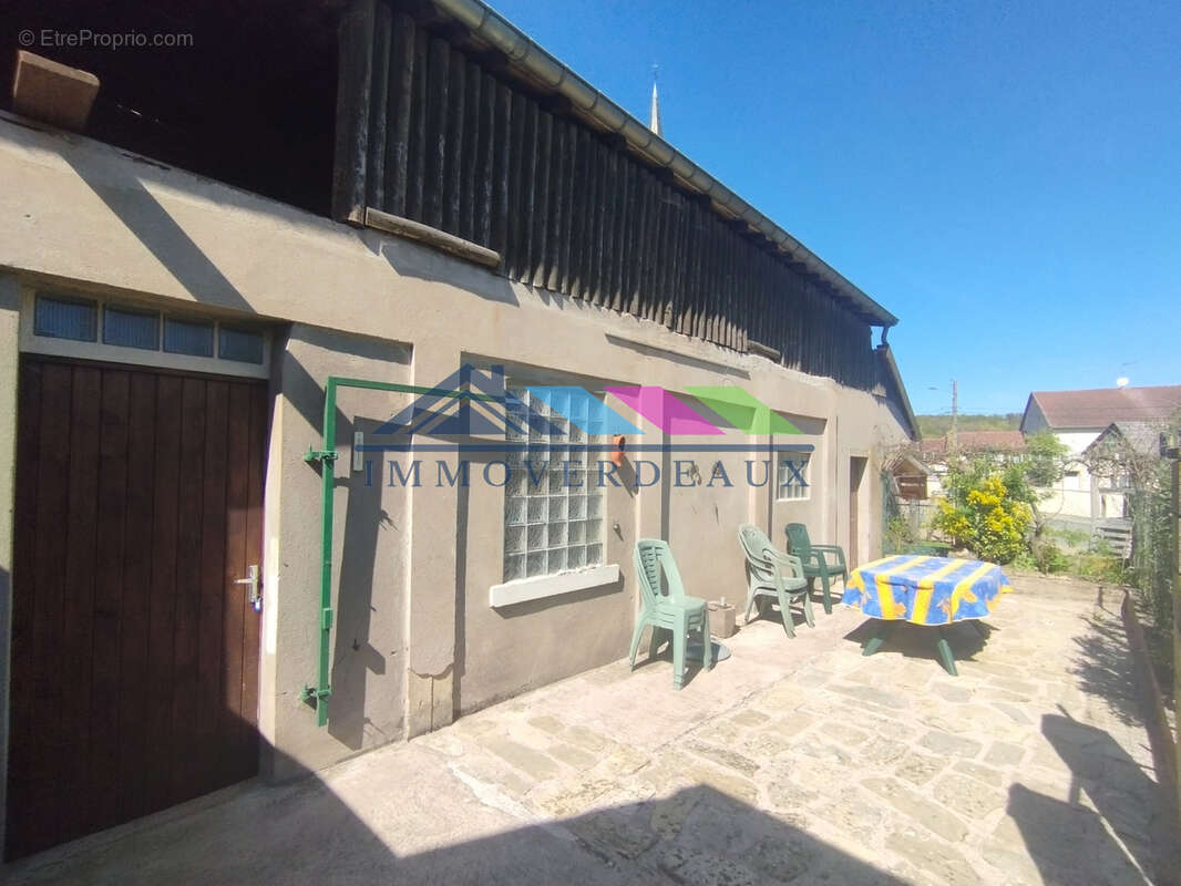 Maison à BARBAS