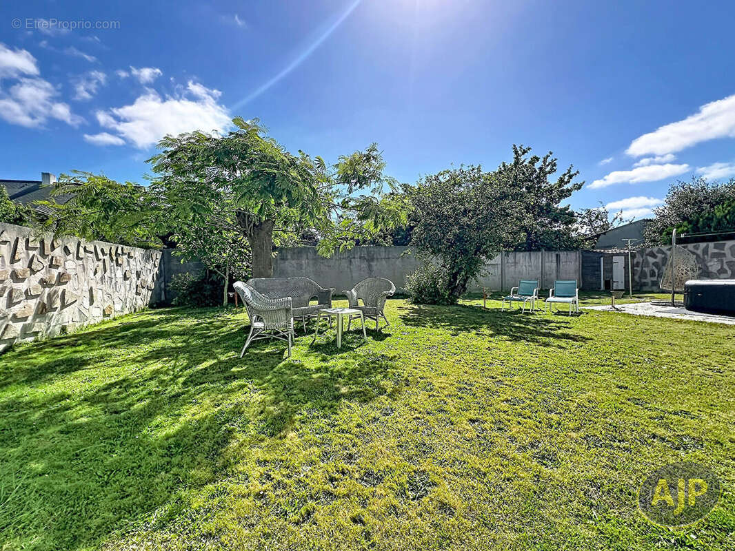 Maison Rezé  Chêne Creux Spacieuse maison familiale de 172 m² - photo 2