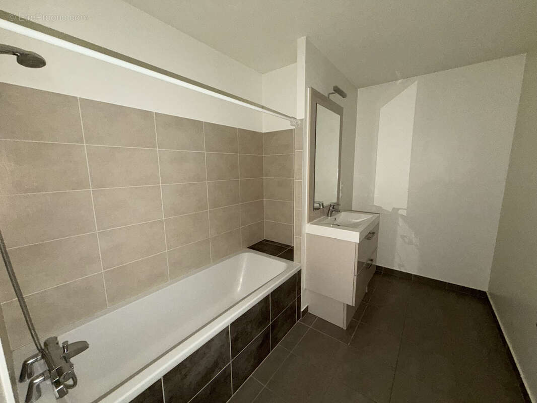 Appartement à MEYTHET