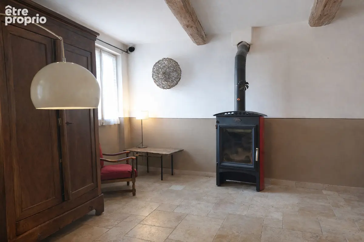 Maison de caractère + 3 suites + 50 m² à aménager : opportunité unique ! - photo 6