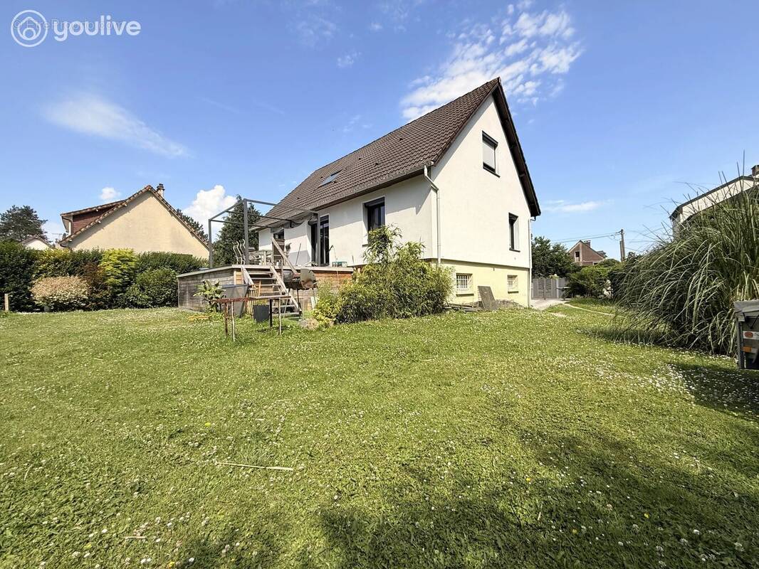 Maison à CANY-BARVILLE