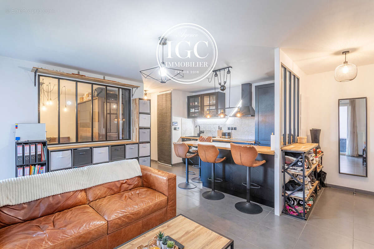 Appartement à MARIGNANE