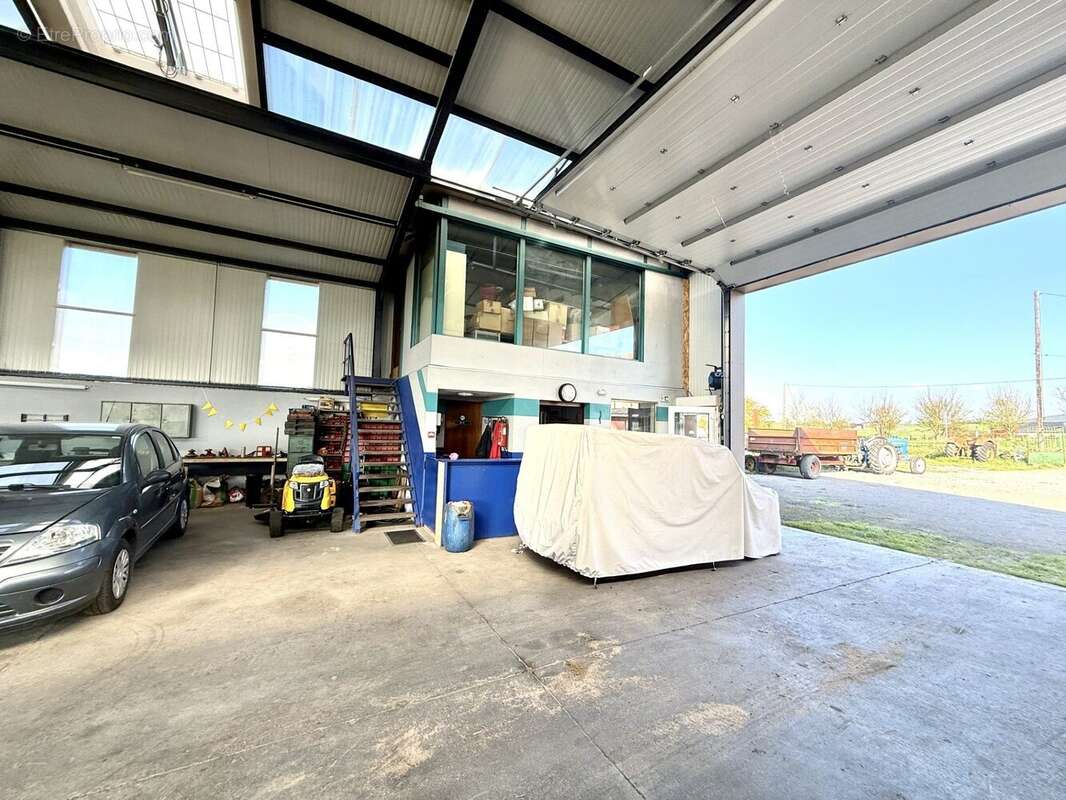 Commerce à ARRAINCOURT