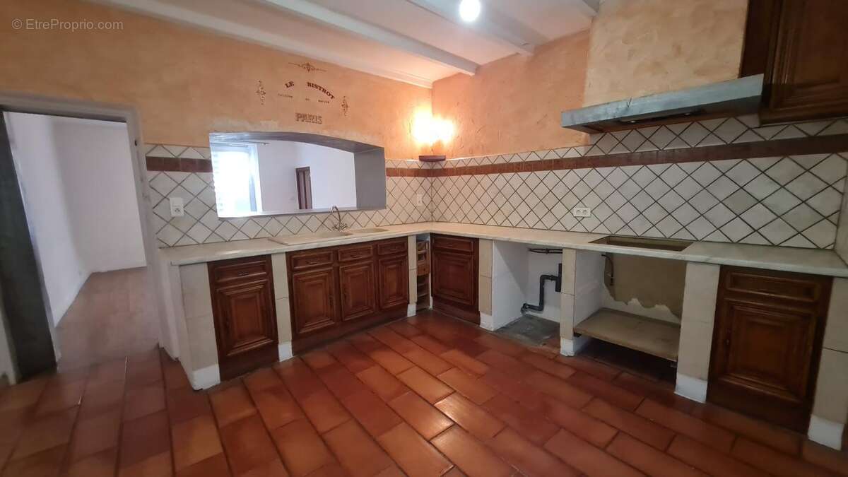 Maison à ROQUEMAURE