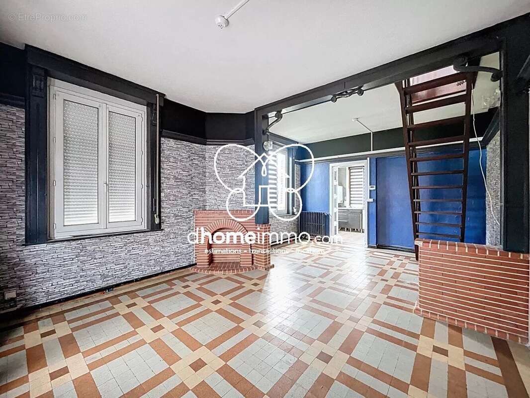 Maison à RAIMBEAUCOURT