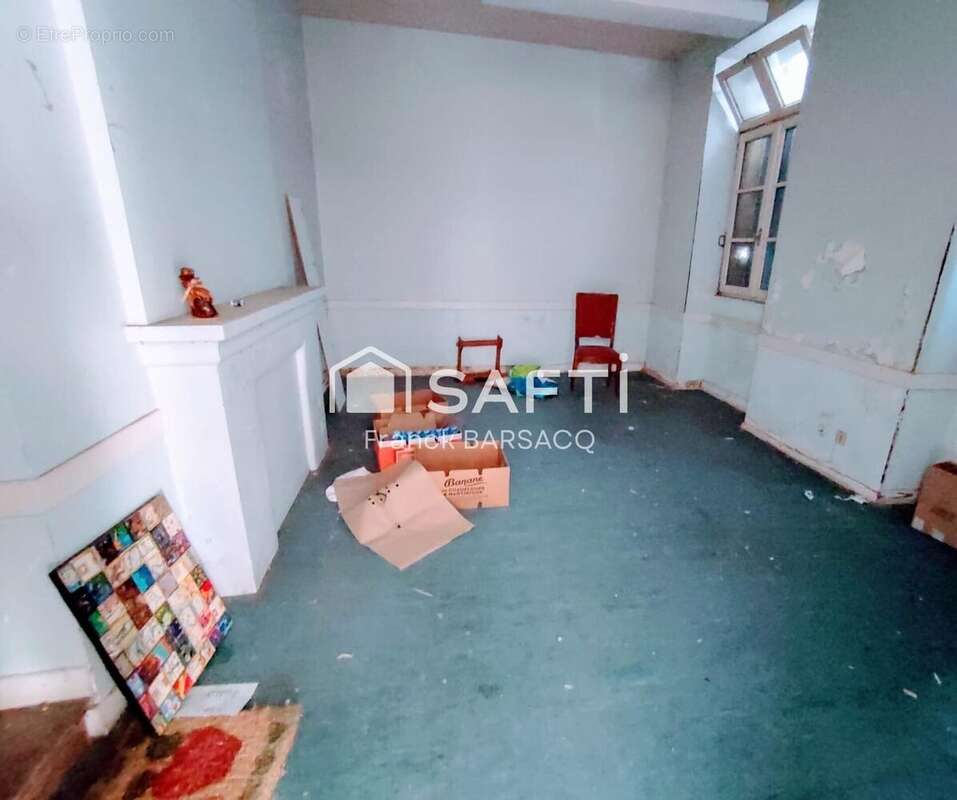 Appartement 352 m² à Cazaubon  - photo 3