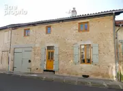 Maison à LES SALLES-LAVAUGUYON