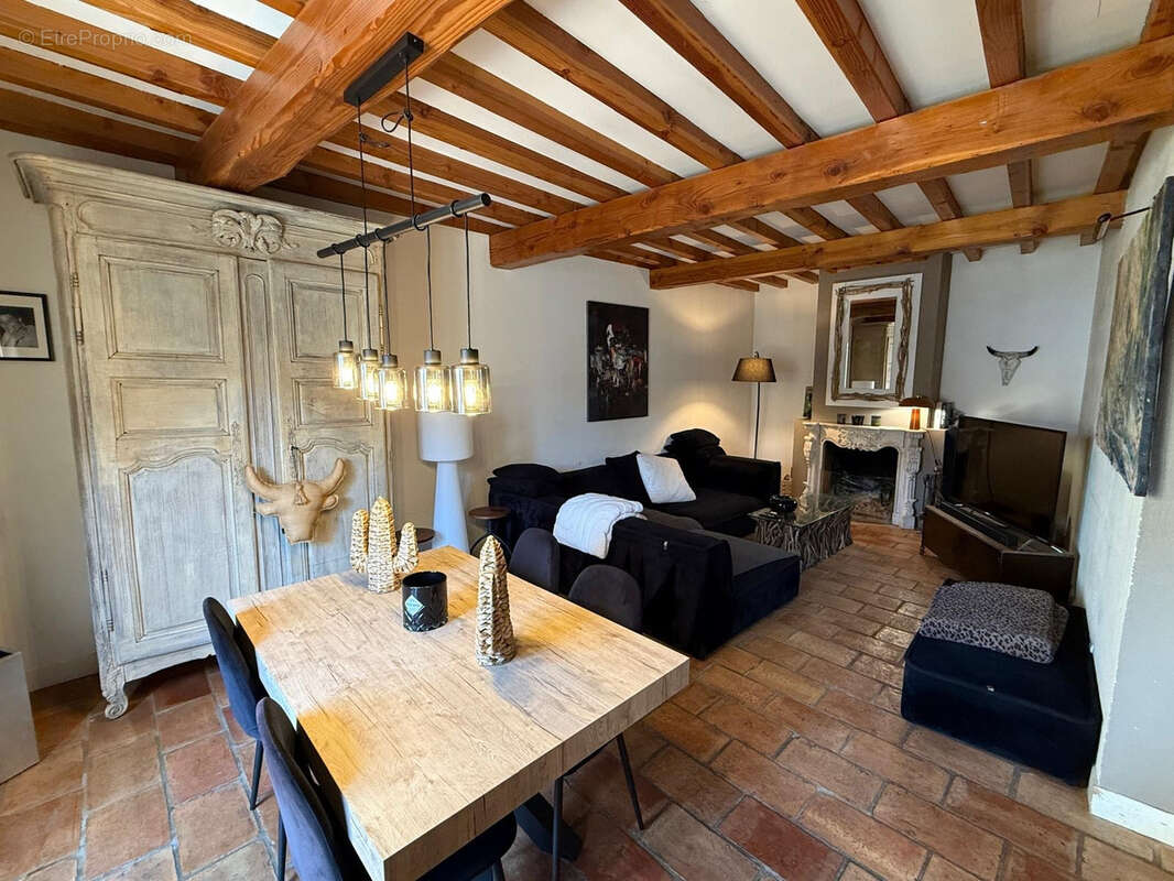 Maison à SAINT-GILLES