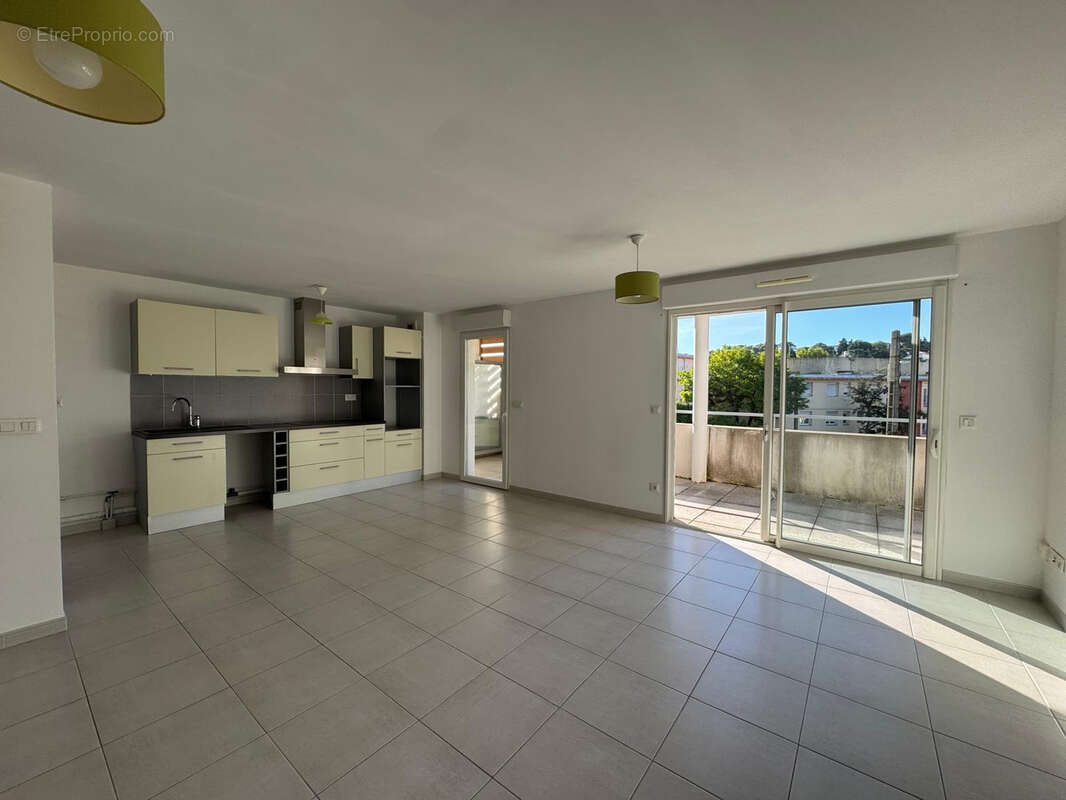 Appartement à NIMES