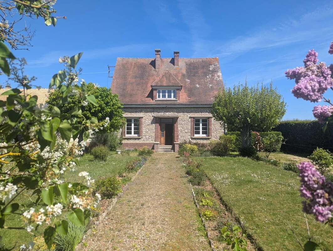 Maison à MISEREY