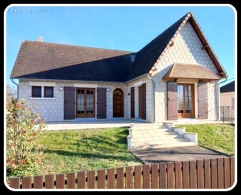 Maison à TREVOL