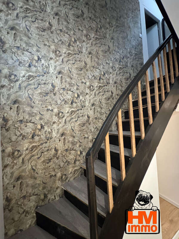 Maison à SAINT-YRIEIX-LA-PERCHE