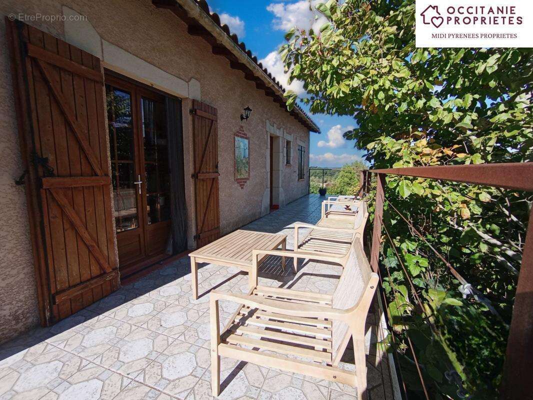 Maison à LA POMAREDE