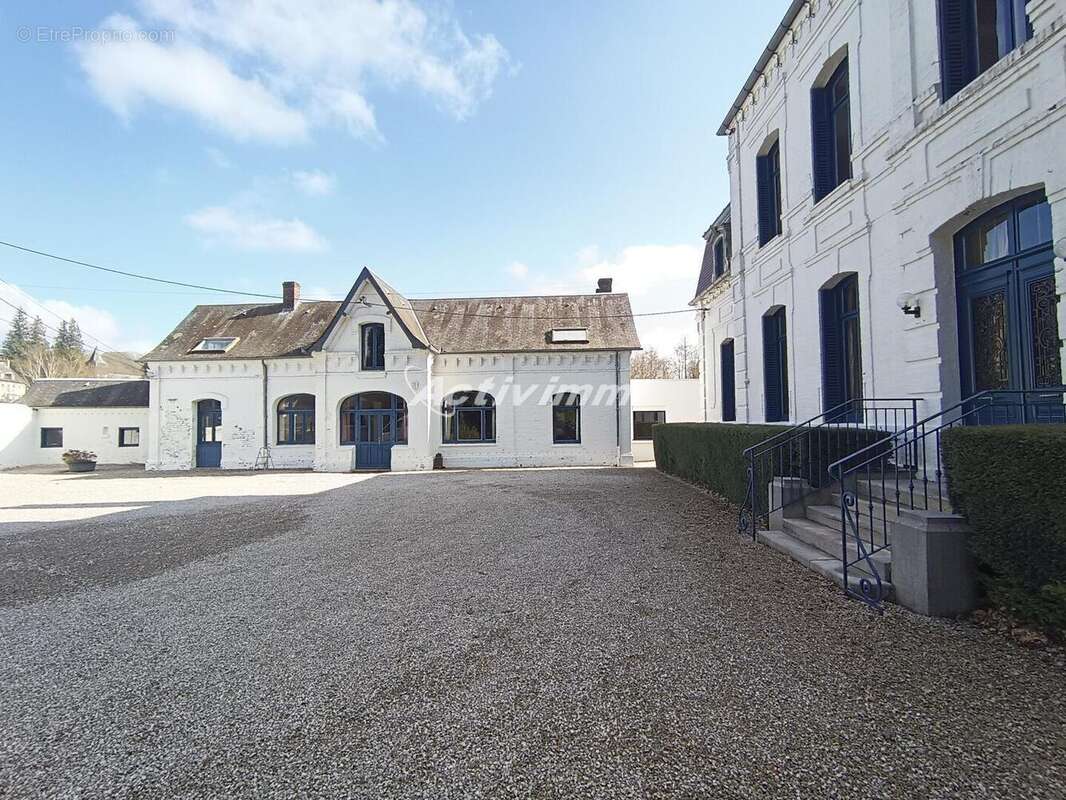 4260 31 - Maison à HESDIN