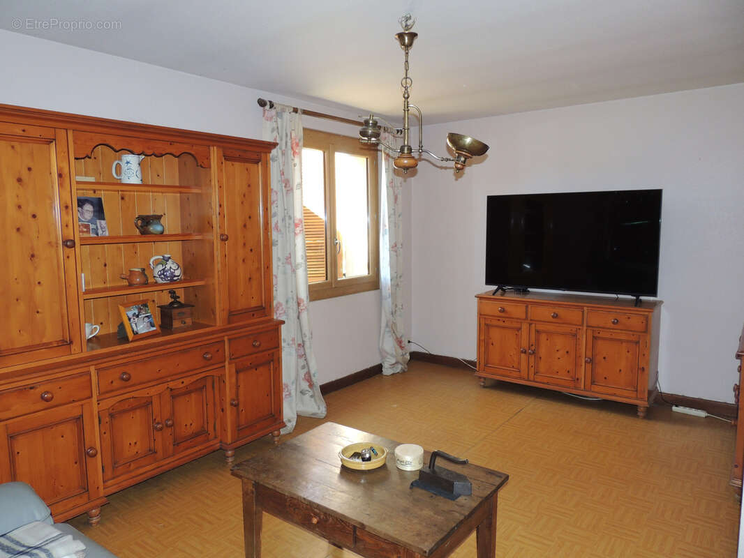 Maison à VILLEFRANCHE-DE-ROUERGUE