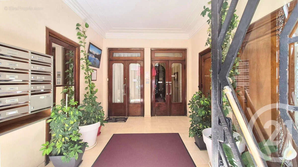 Appartement 50 m² à Nice  - photo 11