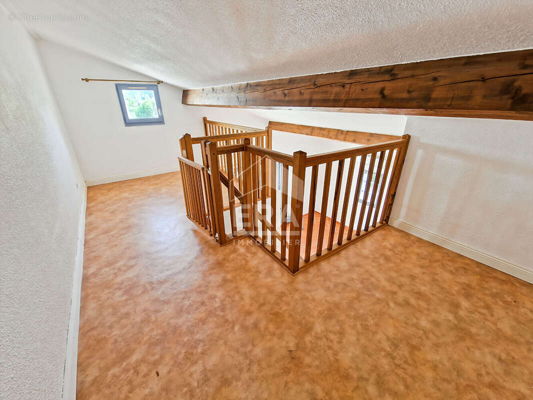 Maison à AURIBEAU-SUR-SIAGNE