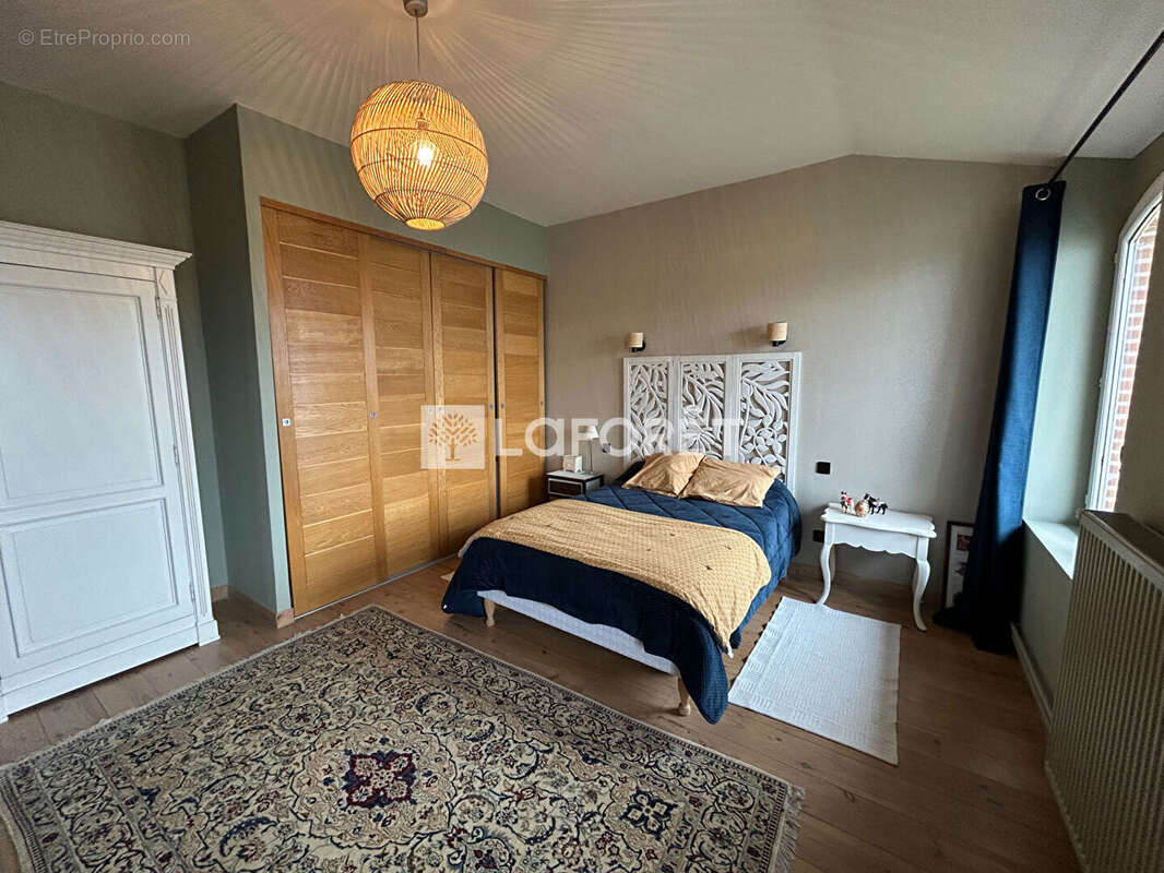 Maison à SAINT-NICOLAS-DE-LA-GRAVE