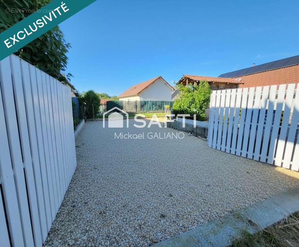 Photo 9 - Maison à MIRIBEL-LES-ECHELLES