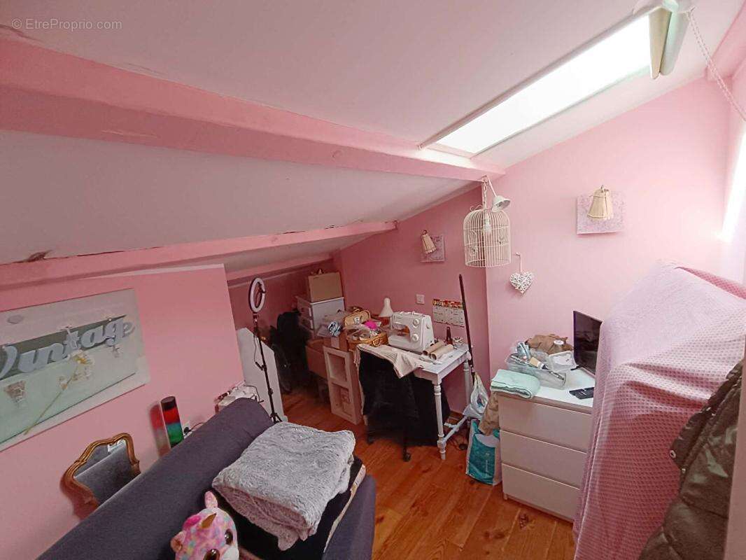 Appartement Duplex Istres 4 pièce(s) Spacieux - photo 12