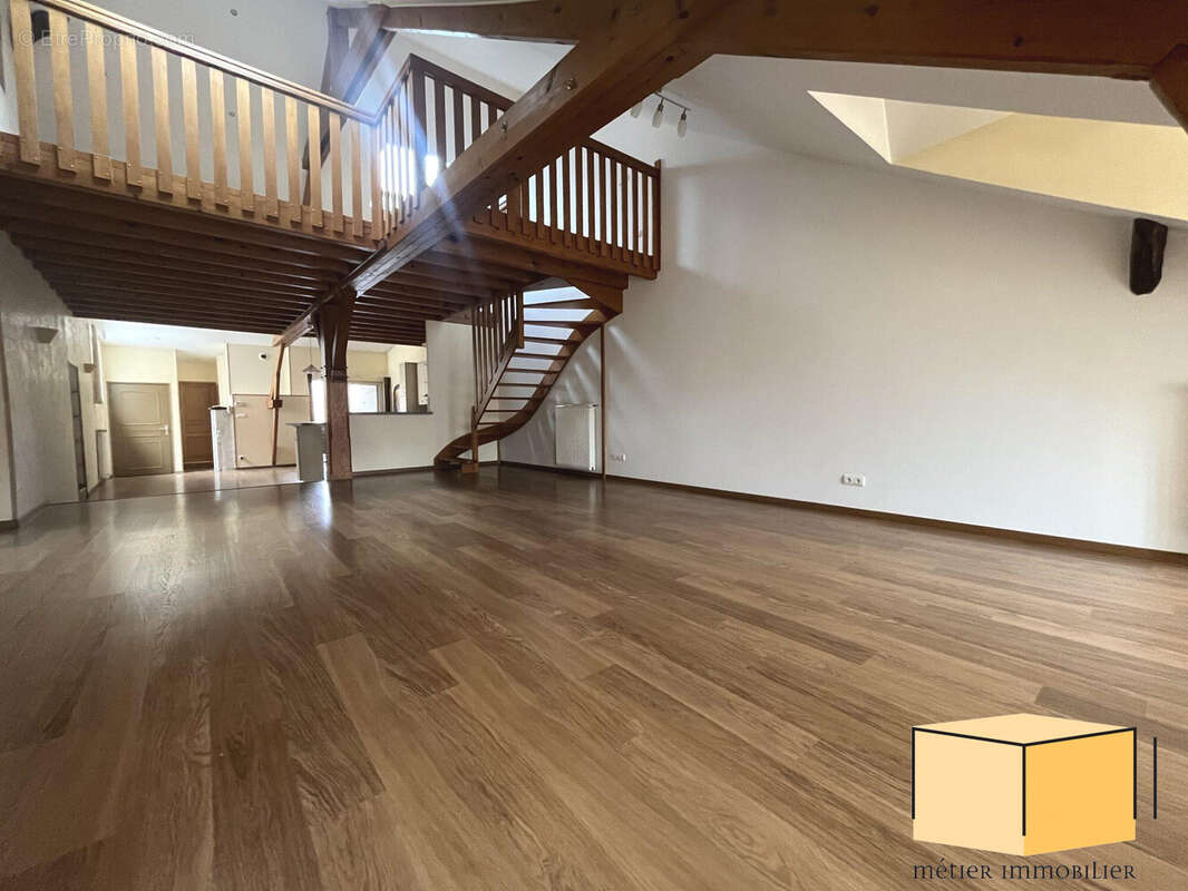 Appartement à BELLEY