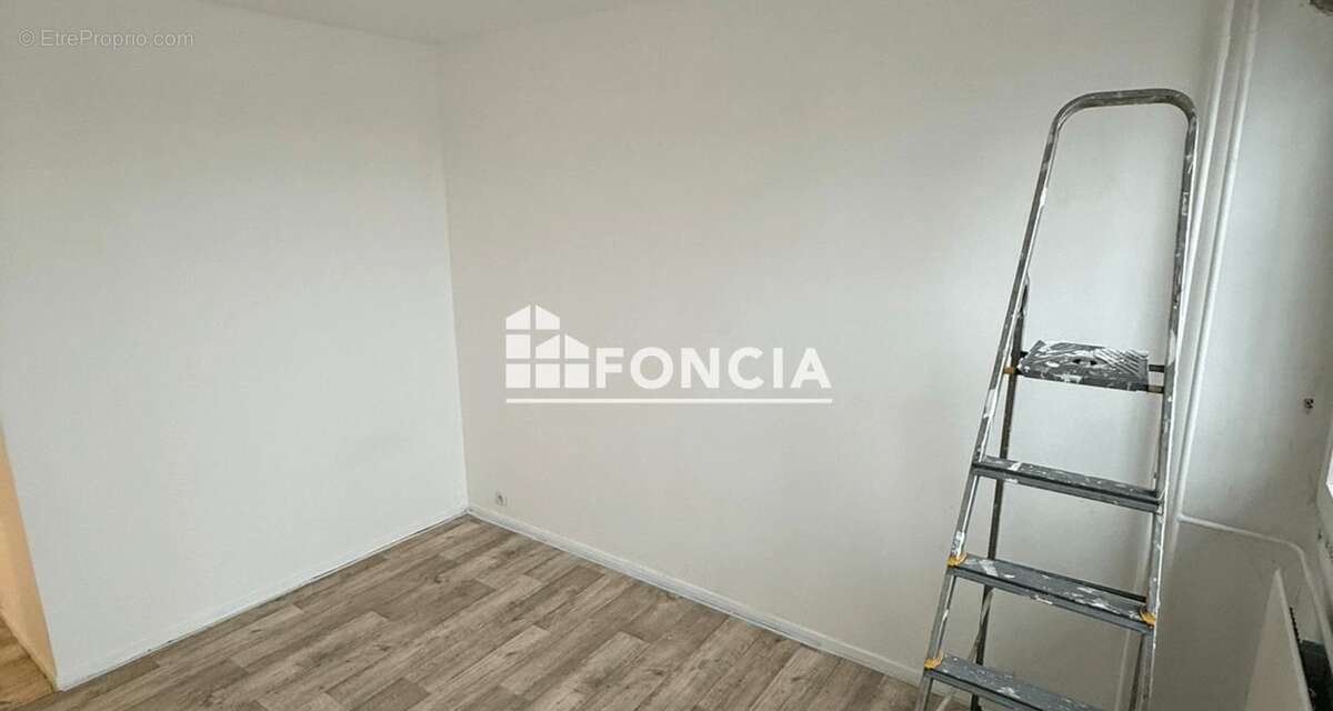 Appartement à CLICHY-SOUS-BOIS