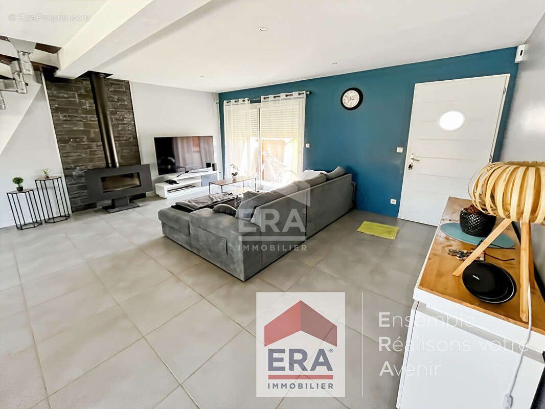 Maison à SAINT-JEAN-LASSEILLE