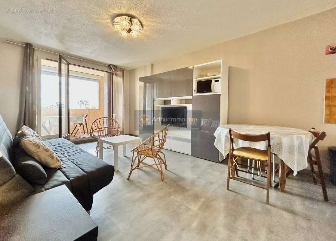 Appartement à FREJUS