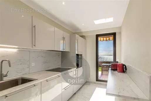 Appartement à ROQUEBRUNE-CAP-MARTIN