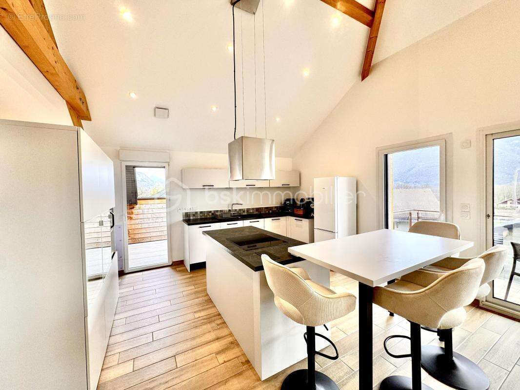 Appartement à LATHUILE