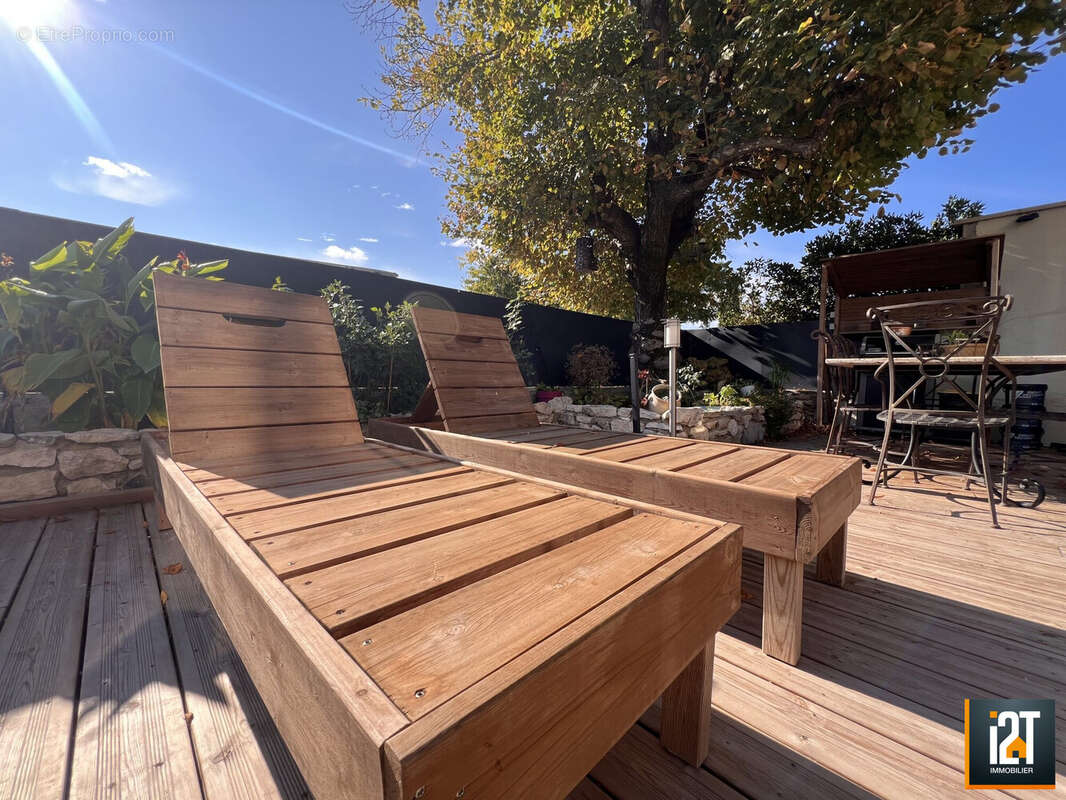 Maison à LA ROUVIERE