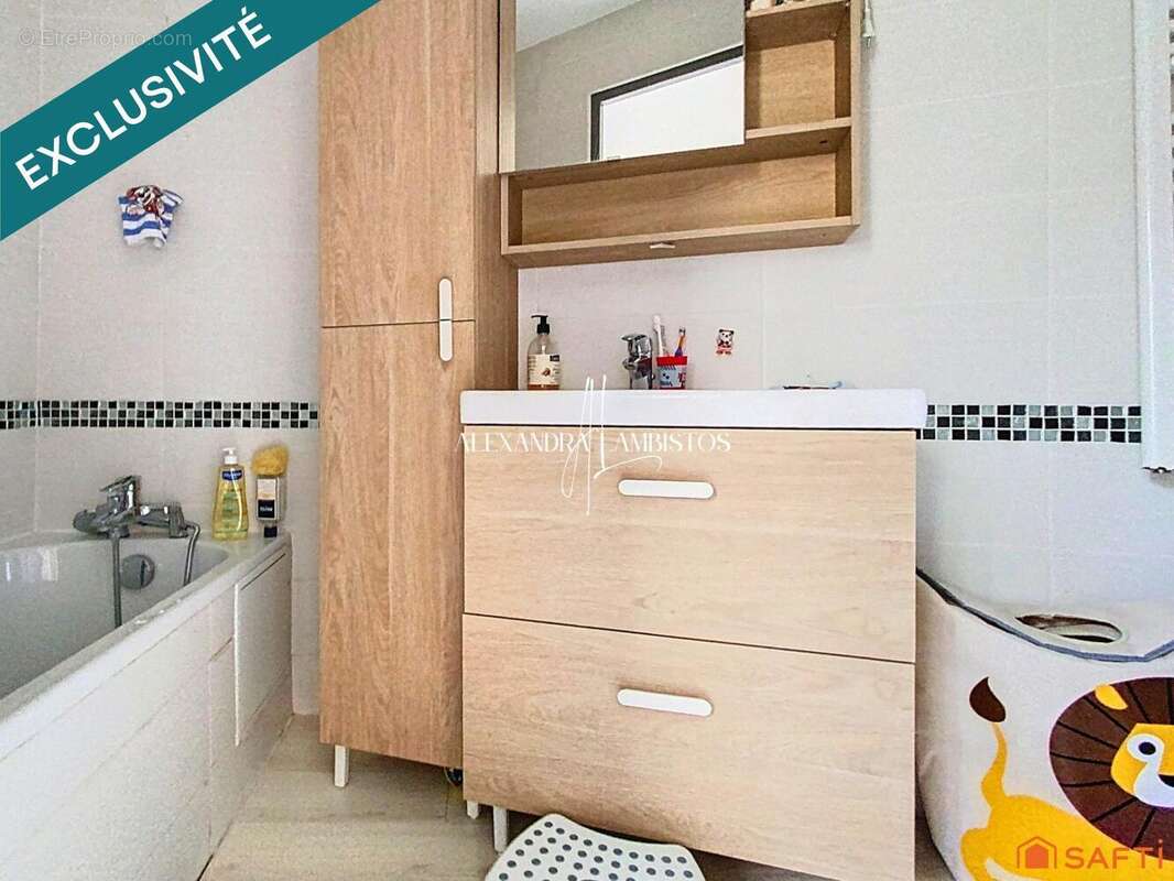Photo 8 - Appartement à RESTINCLIERES