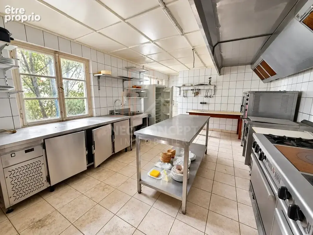 ROTT – Ancien restaurant à réhabiliter avec dépendances et jardin - photo 6