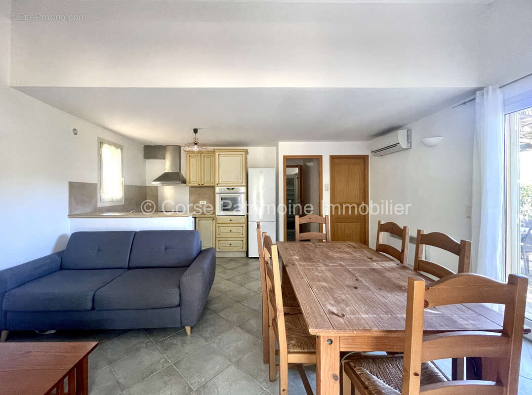 Mini villa en duplex dans une résidence sécurisée route de Palombaggia - photo 5