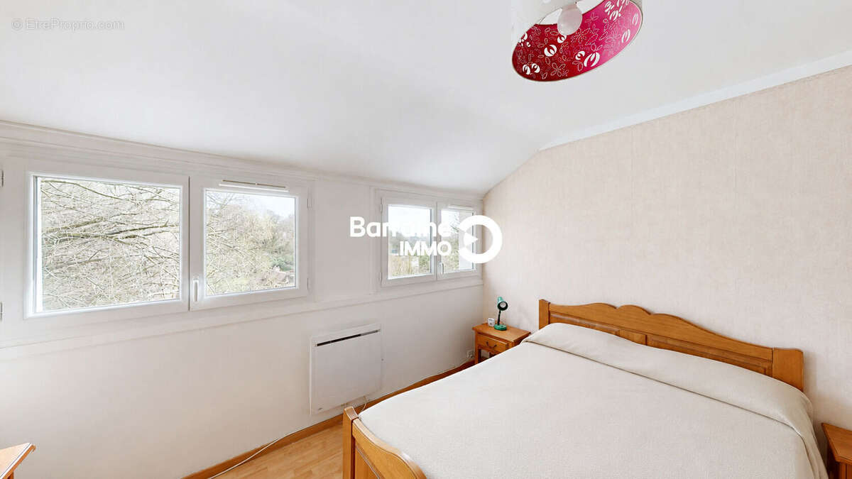Exclusivite a vendre brest  maison independante terrain de 3500m²  appartement independant - photo 9