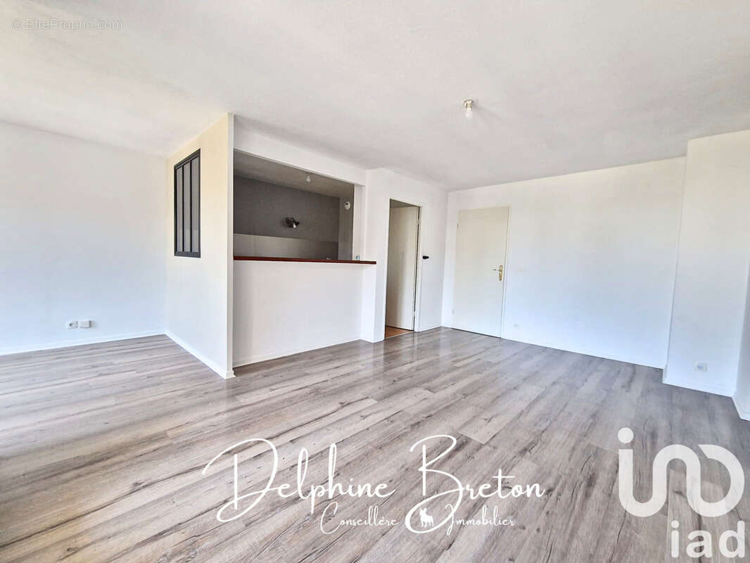 Photo 2 - Appartement à MANTES-LA-VILLE