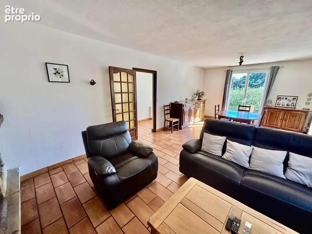 GRIGNAN- Villa avec VUE et piscine sur un terrain de 2 500 m2 - photo 10