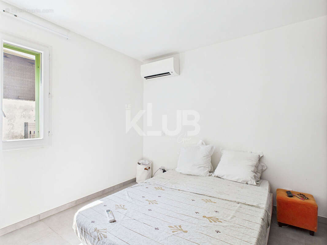 Appartement à CORTE