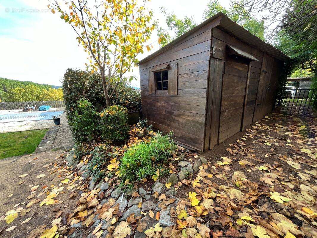 Maison à LES SALELLES