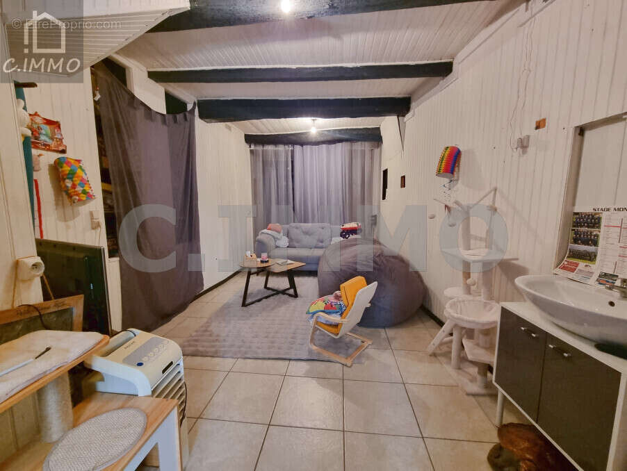 Maison à ALIGNAN-DU-VENT