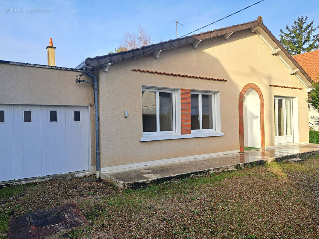 Maison à CHATELLERAULT