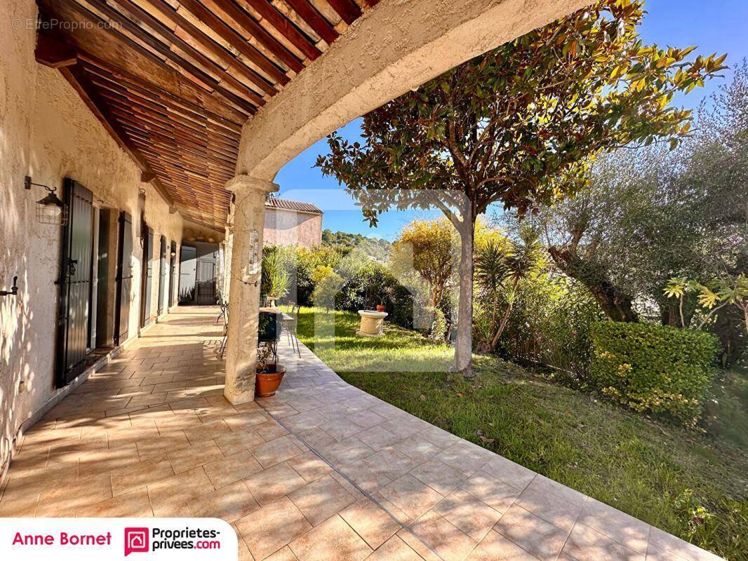 Maison à CANNES
